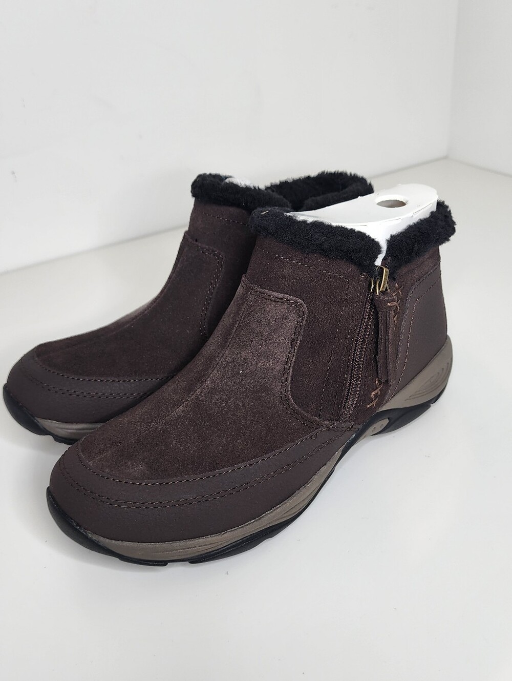 Easy Spirit Epic Water Resistant Women’s Brown Ankle Boots Size 7